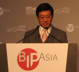 HKTDC Executive Director Fred Lam