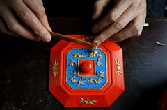 红提桶